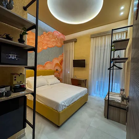 Momo Gasthuis Napels